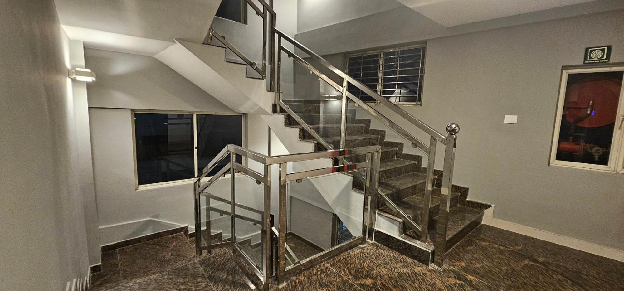 Hotel B R Regency Thiruvananthapuram Екстериор снимка